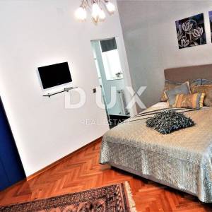ISTRA, UMAG - Jedinstvena vila s bazenom, prvi red do mora