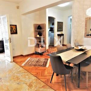 ISTRA, UMAG - Jedinstvena vila s bazenom, prvi red do mora