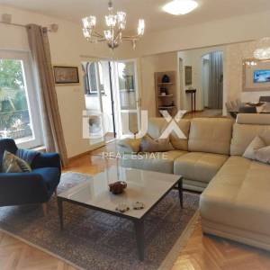 ISTRA, UMAG - Jedinstvena vila s bazenom, prvi red do mora