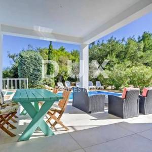 ISTRA, UMAG - Kuća s bazenom 300 metara od plaže