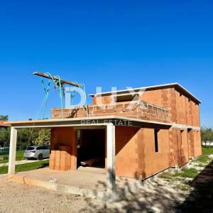 ISTRA, UMAG - Kuća s pogledom na more u roh-bau fazi