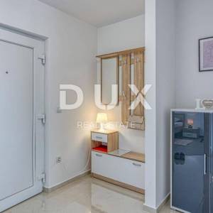 ISTRA, UMAG - Luksuzno adaptirana dva stana s pogledom na more