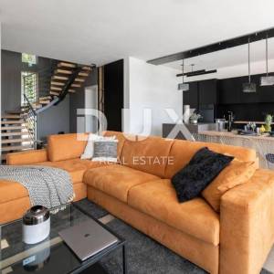 ISTRA, UMAG - Moderna vila s pogledom na more