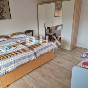 ISTRA, UMAG - Obnovljena kamena kuća s čak 4 jedinice, samo 200 m od mora!