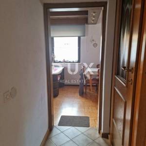 ISTRA, UMAG - Obnovljena kamena kuća s čak 4 jedinice, samo 200 m od mora!