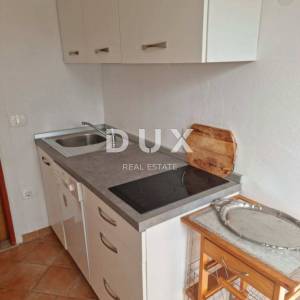 ISTRA, UMAG - Obnovljena kamena kuća s čak 4 jedinice, samo 200 m od mora!