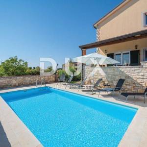 ISTRA, UMAG (okolica) - Dvojna vila 300m od mora