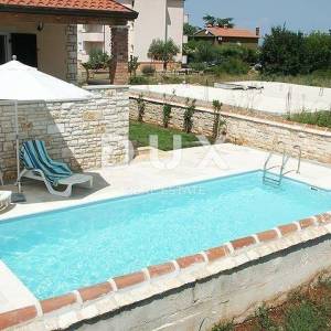 ISTRA, UMAG (okolica) - Dvojna vila 300m od mora