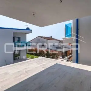 Istra, Umag okolica- dvosoban stan novogradnja
