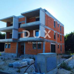 ISTRA, UMAG (okolica)- Moderan stan na 1.katu 200m od mora