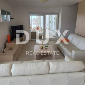 ISTRA, UMAG- Penthouse sa krovnom terasom 200m od plaže!