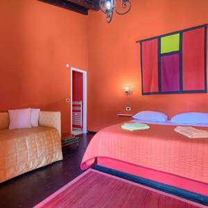 ISTRA, UMAG - Prekrasno imanje sa kućom i bungalovima 250 m od mora 