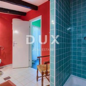 ISTRA, UMAG - Prekrasno imanje sa kućom i bungalovima 250 m od mora 