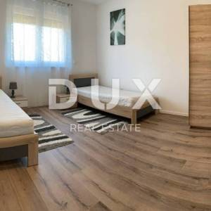 ISTRA, UMAG - Prizemnica s bazenom na mirnoj lokaciji 