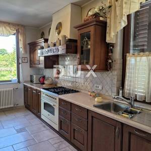 ISTRA, UMAG - Raskošna vila prvi red do mora!