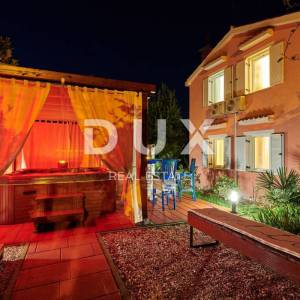 ISTRA, UMAG - Vila s bazenom
