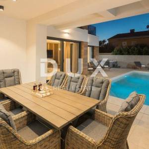 ISTRA, UMAG - Vrhunska vila izvrsnog dizajna nadomak plaže