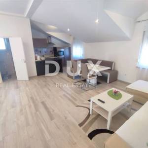 ISTRA, VALBANDON - Apartmanska kuća blizu mora sa 7 apartmana i ogromnom okućnicom
