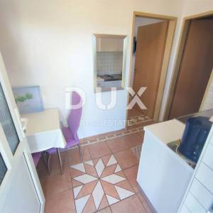 ISTRA, VALBANDON - Apartmanska kuća blizu mora sa 7 apartmana i ogromnom okućnicom