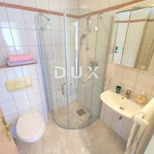 ISTRA, VALBANDON - Apartmanska kuća blizu mora sa 7 apartmana i ogromnom okućnicom