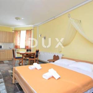ISTRA, VALBANDON - Apartmanska kuća 897 m2 sa 9 apartmana!