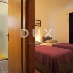 ISTRA, VALBANDON - Kuća sa 7 apartmana!