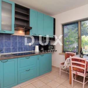 ISTRA, VALBANDON - Kuća sa 7 apartmana!