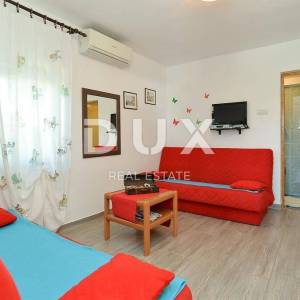 ISTRA, VALBANDON - Kuća sa 7 apartmana!