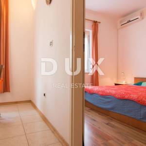 ISTRA, VALBANDON Prekrasna apartmanska kuća! 