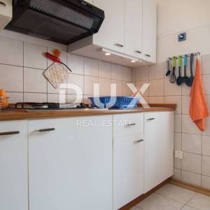 ISTRA, VALBANDON Prekrasna apartmanska kuća! 