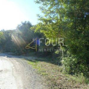 Istra, Valtura, poljoprivredno zemljište 8.960m2