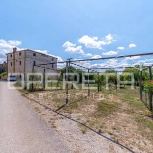 ISTRA, VIŠNJAN - Građevinsko zemljište s pogledom na more