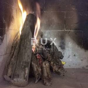 ISTRA, VIŠNJAN - Imanje s dvije kuće i pogledom na more