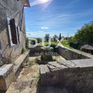 ISTRA, VIŠNJAN - Kamena starina za adaptaciju