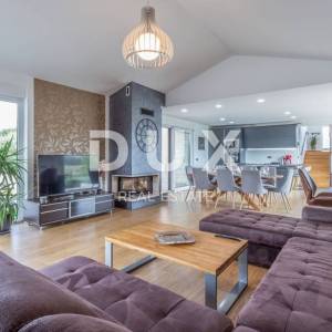 ISTRA, VIŠNJAN - Moderna vila s bazenom