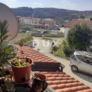 ISTRA, VIŽINADA - Apartmanska kuća s 5 apartmana, panoramski pogled