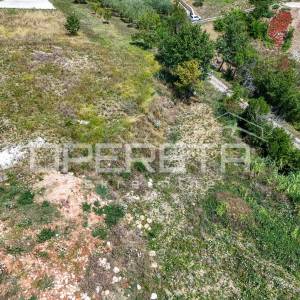 Istra, Vižinada-Građevinsko zemljište s projektom i dozvolom
