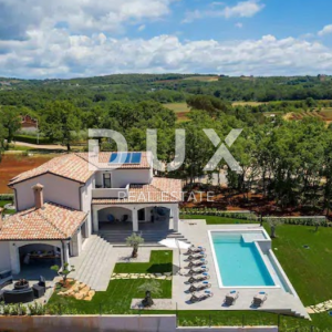 ISTRA, VIŽINADA - prekrasna vila s bazenom 