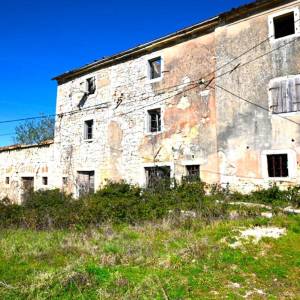 ISTRA, VIŽINADA Tražite istarsku stanciju? STOP!