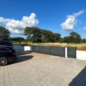 ISTRA, VODNJAN - Diskretna vila s maksimalnom privatnošću na TOP lokaciji do Fažane i Pule