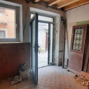 ISTRA, VODNJAN - Kuća u nizu za adaptaciju u starogradskoj jezgri