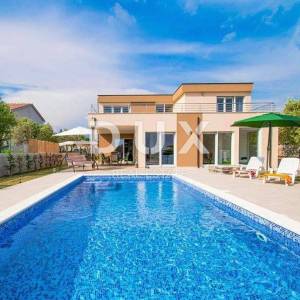 ISTRA, VODNJAN - Moderna vila s prostranom okućnicom