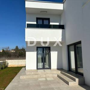ISTRA, VODNJAN - Nova vila s pogledom na more! PRILIKA!