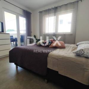 ISTRA, VODNJAN - Obiteljska kuća 240 m2, konoba, 1100m2 poljoprivrednog zemljišta
