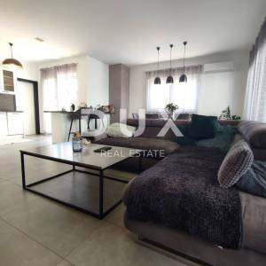 ISTRA, VODNJAN - Obiteljska kuća 240 m2, konoba, 1100m2 poljoprivrednog zemljišta