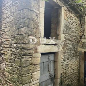 ISTRA, VODNJAN - Pet kamenih kuća u centru grada za adaptaciju