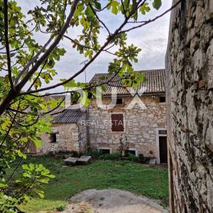 ISTRA, VRSAR - Kamena kuća 450m od mora