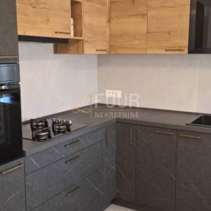 Istra, Žminj, 60.50m2, 2s+db, lođa