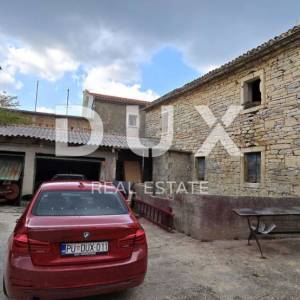 ISTRA, ŽMINJ - Dvije kamene kuće za renovaciju nadomak grada