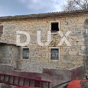 ISTRA, ŽMINJ - Dvije kamene kuće za renovaciju nadomak grada